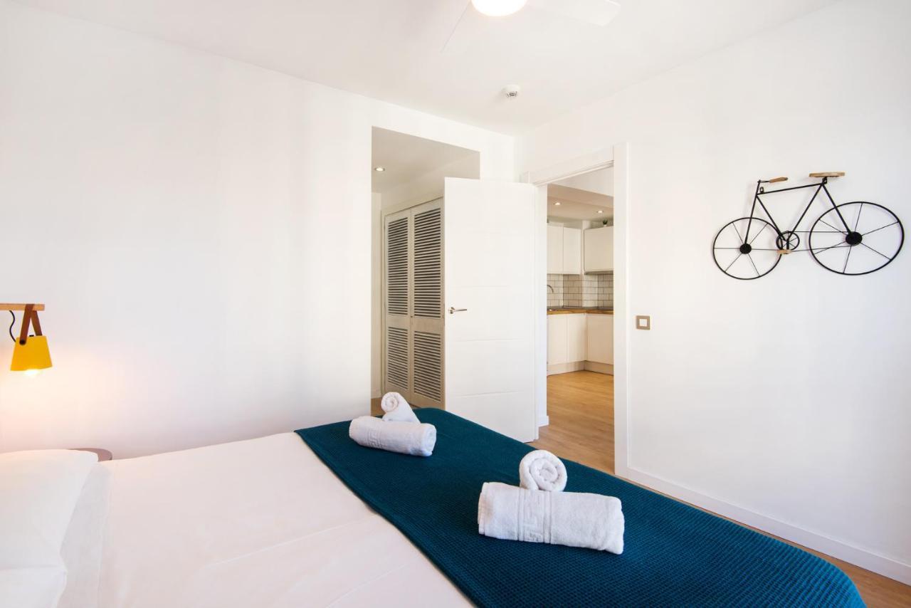 Aloha Puerto Private Apartment 1St Line Carihuela Beach ตอร์เรโมลิโนส ภายนอก รูปภาพ