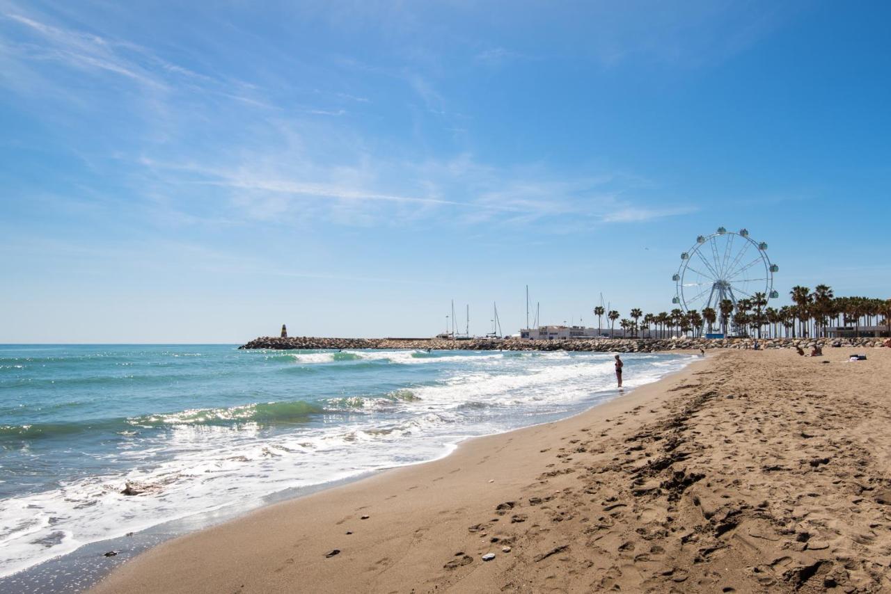 Aloha Puerto Private Apartment 1St Line Carihuela Beach ตอร์เรโมลิโนส ภายนอก รูปภาพ