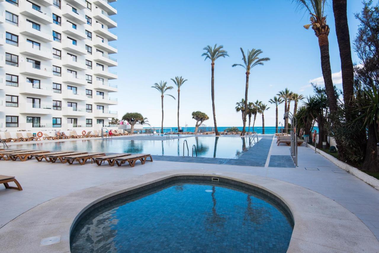 Aloha Puerto Private Apartment 1St Line Carihuela Beach ตอร์เรโมลิโนส ภายนอก รูปภาพ